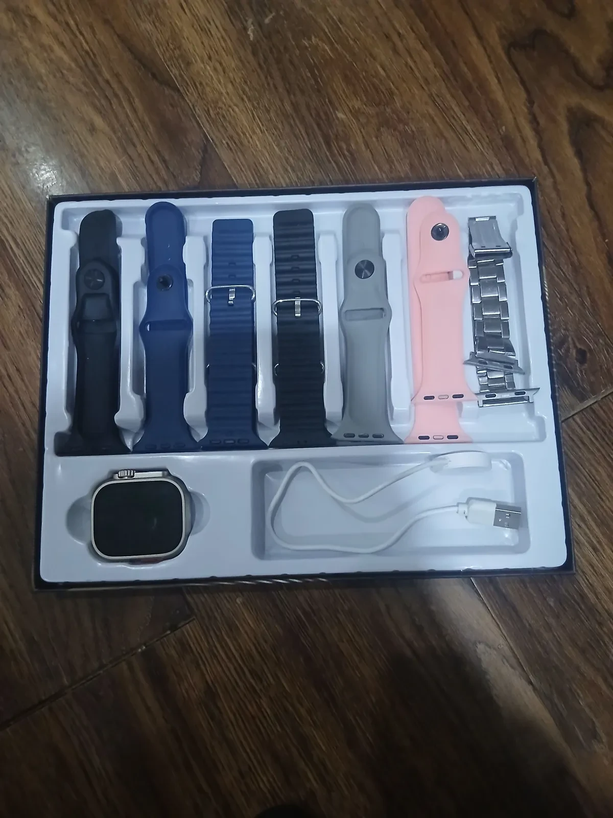 ساعة ذكية توسما HG1000 (إصدار 7 في 1 بثمانية أشكال مختلفة).