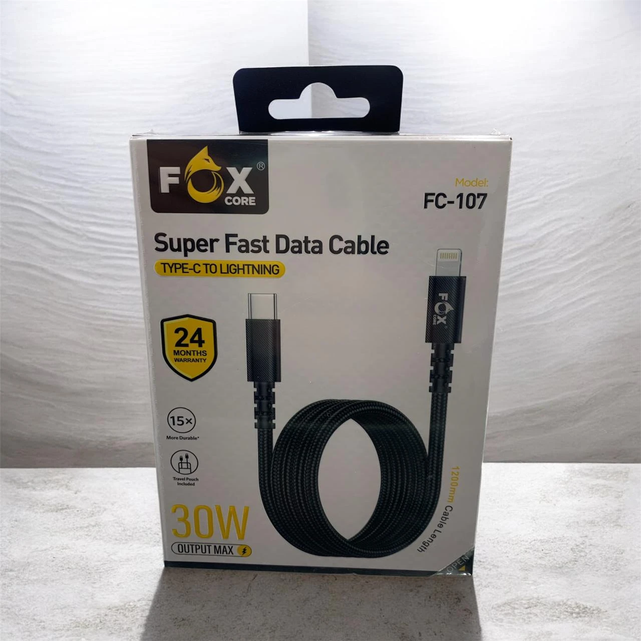 كابل شحن فائق السرعة عالي الجودة والكفاءة بطول 120 سم يدعم جميع هواتف آيفون وأندرويد (من النوع C إلى IP بقوة 30 واط)